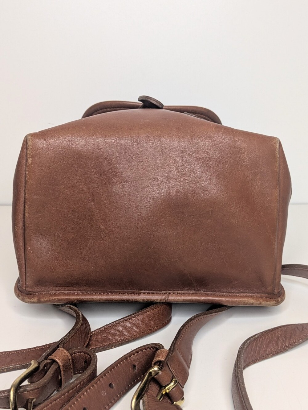 Vintage Coach Leather Backpack Tan Brown - Picture 5 of 14